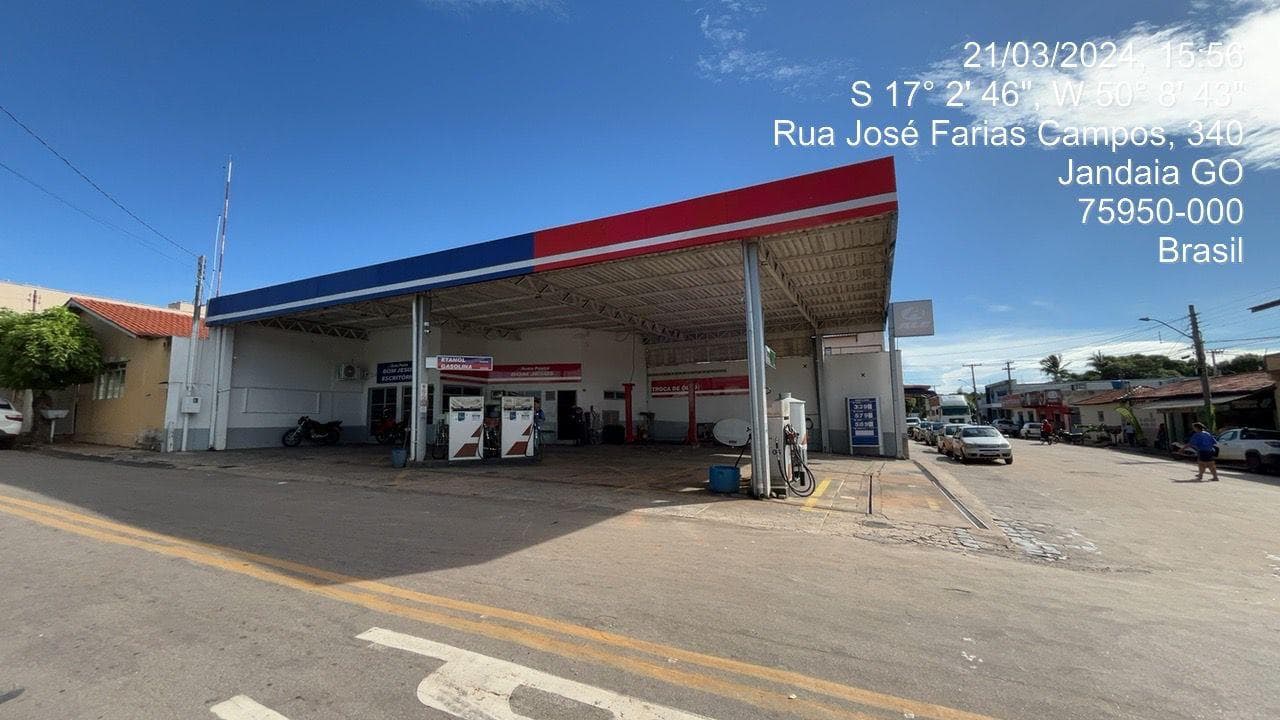 Foto 10 de 12: Casa em leilão em Jandaia - GO — Posto de gasolina com área de 399,80m², Centro, Jandaia/GO