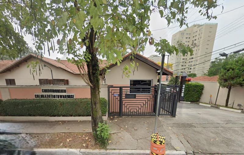Foto 2 de 3: Casa em leilão em São Paulo - SP — Casa 106m², Jardim Regina, em São Paulo/SP - Ocupada