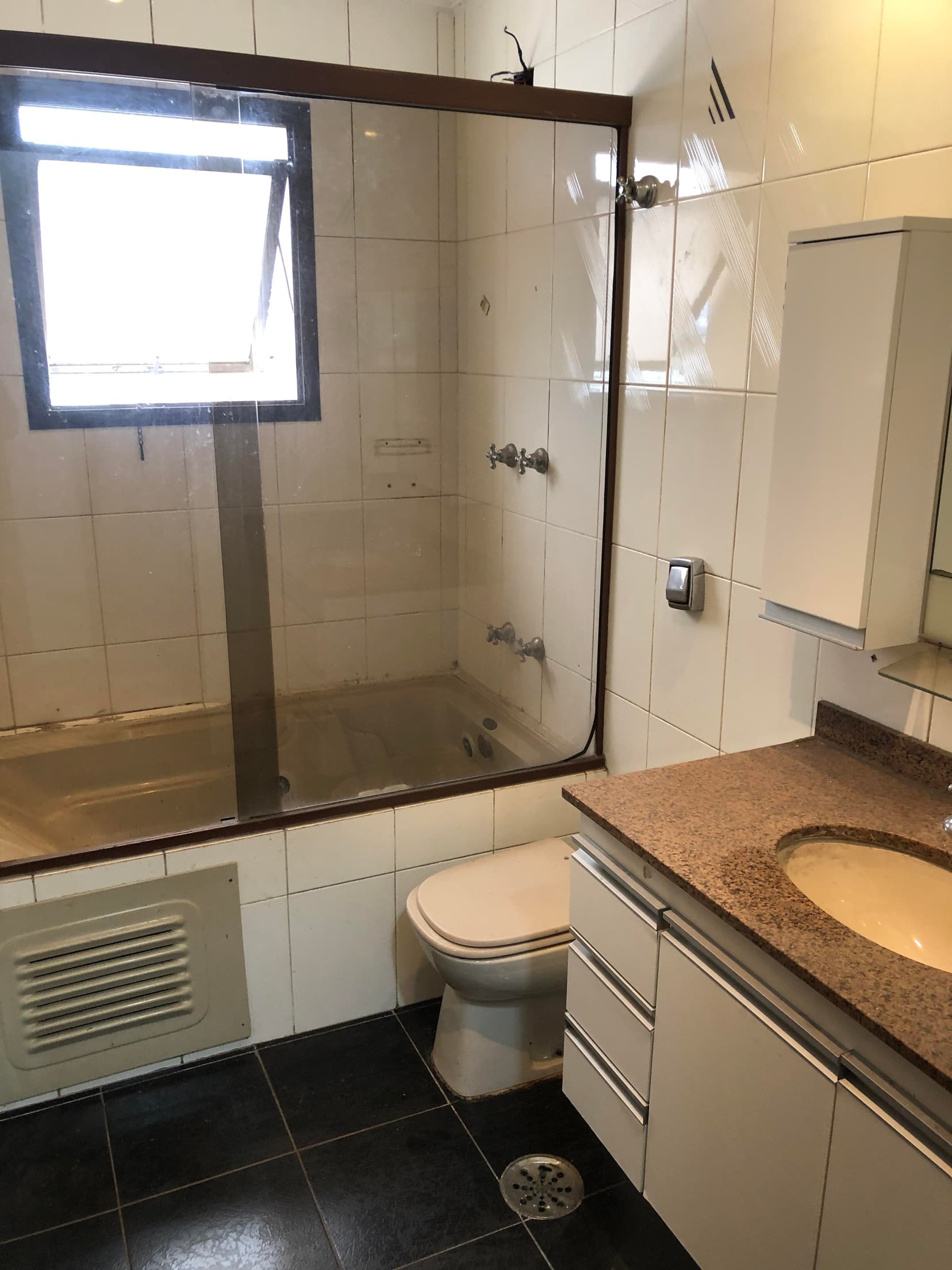 Foto 11 de 17: Apartamento em leilão em Santo André - SP — Apto. 127m² c/ 3 vagas, DESOCUPADO em Santo André/SP