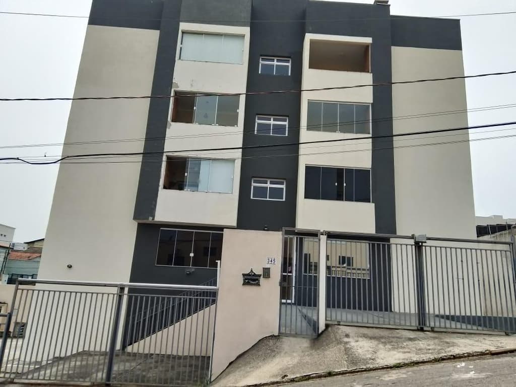 Apartamento em leilão em Guaratinguetá - SP — Apartamento 85m², 1 vaga, Village Santana, Guaratinguetá/SP - Ocupado
