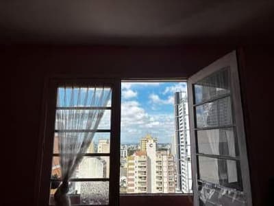 Foto 7 de 41: Apartamento em leilão em Curitiba - PR, bairro Centro — Apartamento n° 02, do 14° andar, Edifício Dr. João Cândido, Rua André de Barros esquina com a Rua Dr. Muricy, Centro de Curitiba/PR
