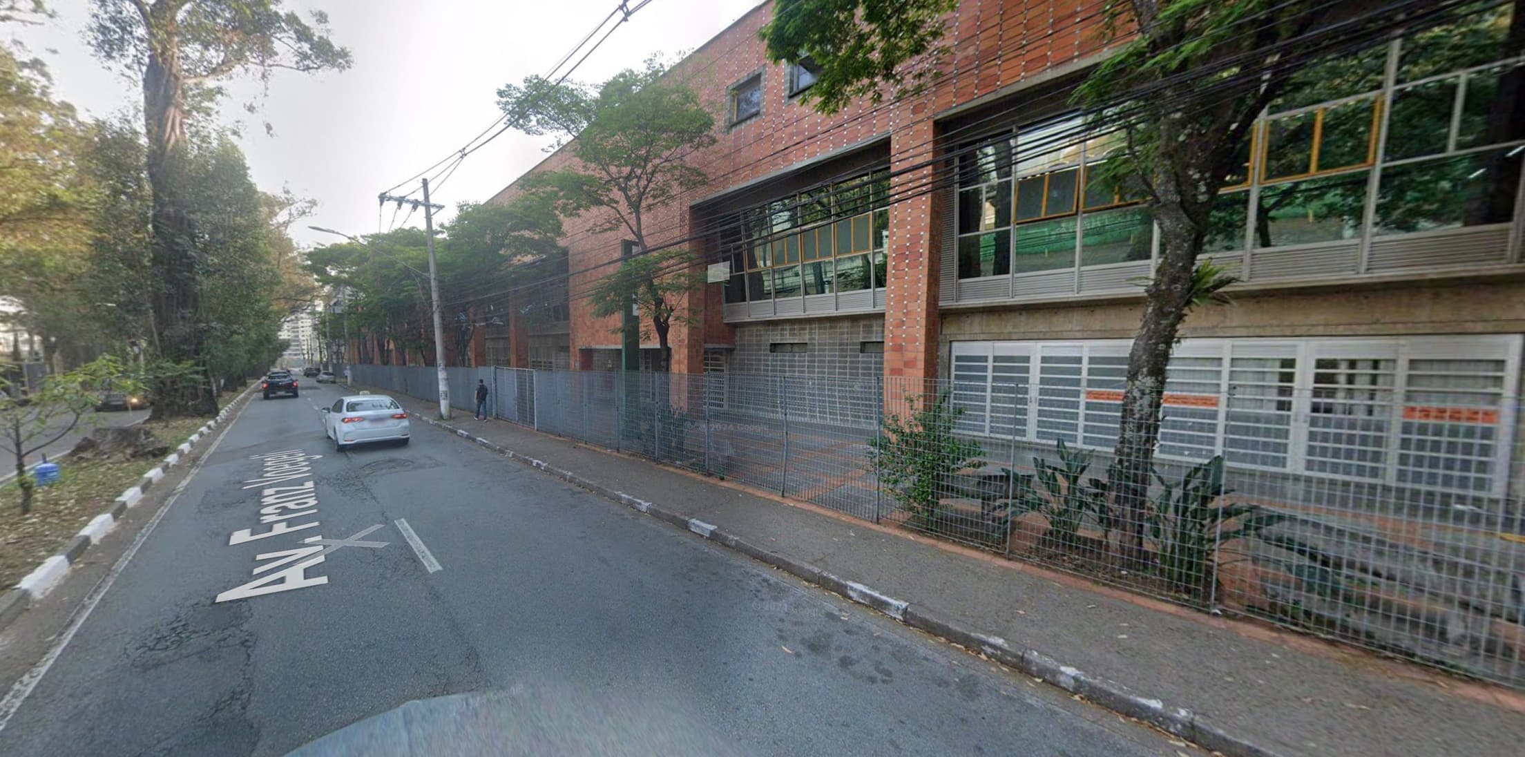Foto 3 de 4: Terreno em leilão em Osasco - SP, bairro Vila Yara — Área de 40.453,88m² - Osasco/SP - Av. Franz Voegeli, 300 - Cadastro 23242.22.79 - Imóvel FIO (Fundação de Ensino)