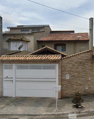 Casa em leilão em Suzano - SP — Casa com 173m² em Suzano/SP