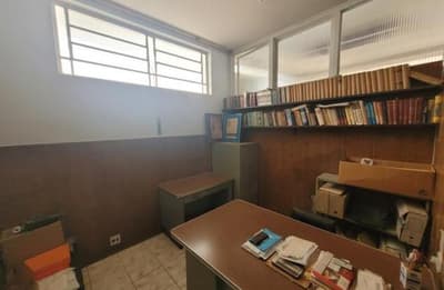 Foto 25 de 37: Comercial em leilão em Catanduva - SP — Imóvel Comercial, A.T. 572m², A.C. 341m², 9 salas, 2 recepções, 5 halls, garagem, Centro