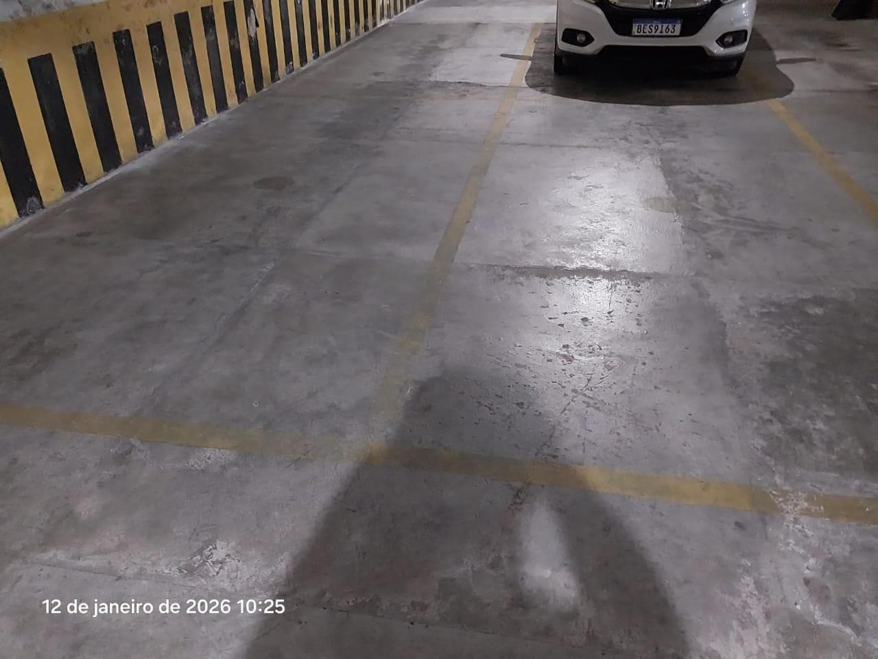 Foto 17 de 30: Apartamento em leilão em Curitiba - PR, bairro Água Verde — Apartamento (área de 159m²) com Vagas de Garagem Edifício Filadélfia - Água Verde Curitiba/PR