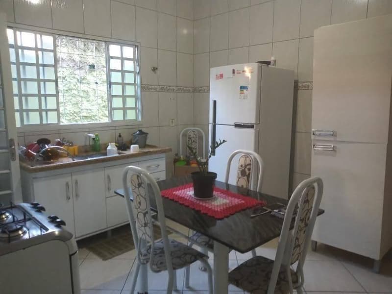 Foto 5 de 9: Casa em leilão em Lorena - SP, bairro Santa Terezinha — Casa 64m² com Terreno 186m² | Lorena-SP | Santa Terezinha - Próx. ao Eco Valle Shopping - Financiamento até 420 Meses!