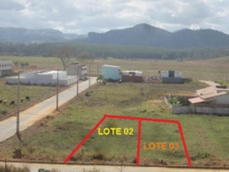 Foto 1 de 5: Terreno em leilão em Pingo-d'água - MG, bairro São Sebastião — Lote, Pingo d'Água / MG