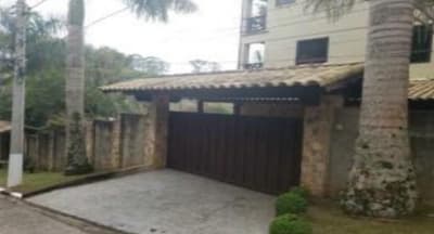 Foto 1 de 7: Casa em leilão em Cotia - SP, bairro Bosque dos Pires — 02 Casas com 1078m² com Terreno de 3.400m², no Condomínio Colonial Village, Bosque dos Pires em Cotia/SP.