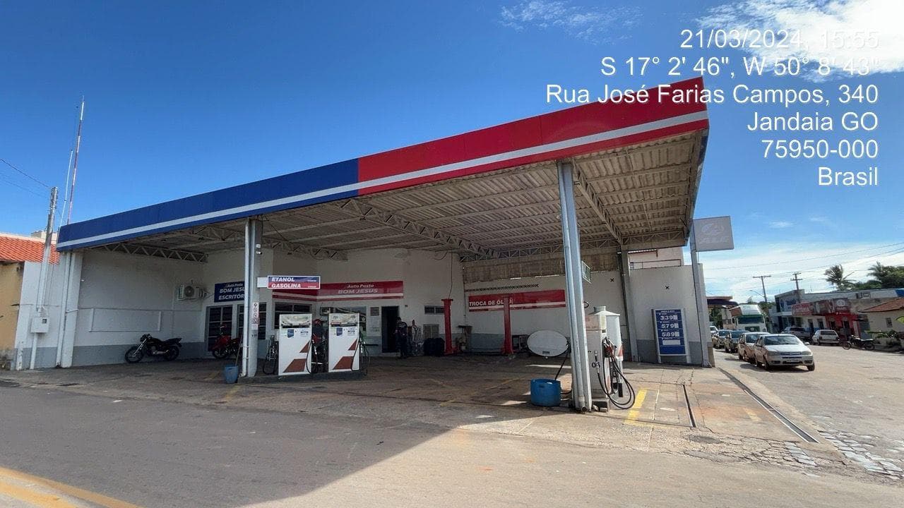Foto 3 de 12: Casa em leilão em Jandaia - GO — Posto de gasolina com área de 399,80m², Centro, Jandaia/GO