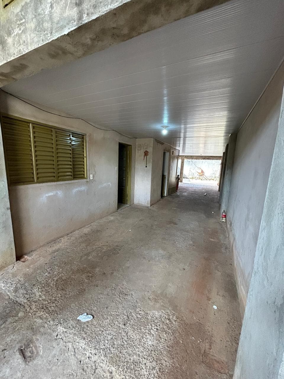 Foto 11 de 19: Comercial em leilão em Anápolis - GO, bairro Parque Brasília Ii Etapa — EDIFICAÇÃO RESIDENCIAL COMERCIAL EM 02 PAVIMENTOS | A.T. 300 M² E A.C 390,21M² | PARQUE BRASÍLIA II ETAPA | ANÁPOLIS/GO