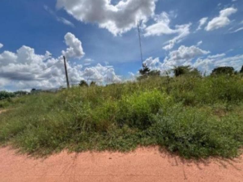 Foto 3 de 3: Terreno em leilão em Cerejeiras - RO, bairro José de Anchieta — Lote, 450.0 m2, Cerejeiras / RO