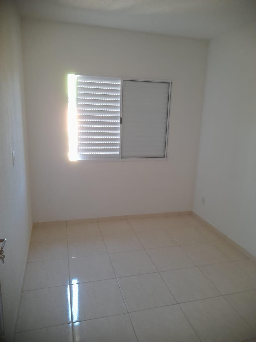 Foto 7 de 13: Casa em leilão em Neves Paulista - SP — Casa 100m², DESOCUPADA e vaga no Residencial Villagio Canto Chão, Neves Paulista/SP
