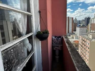 Foto 14 de 41: Apartamento em leilão em Curitiba - PR, bairro Centro — Apartamento n° 02, do 14° andar, Edifício Dr. João Cândido, Rua André de Barros esquina com a Rua Dr. Muricy, Centro de Curitiba/PR