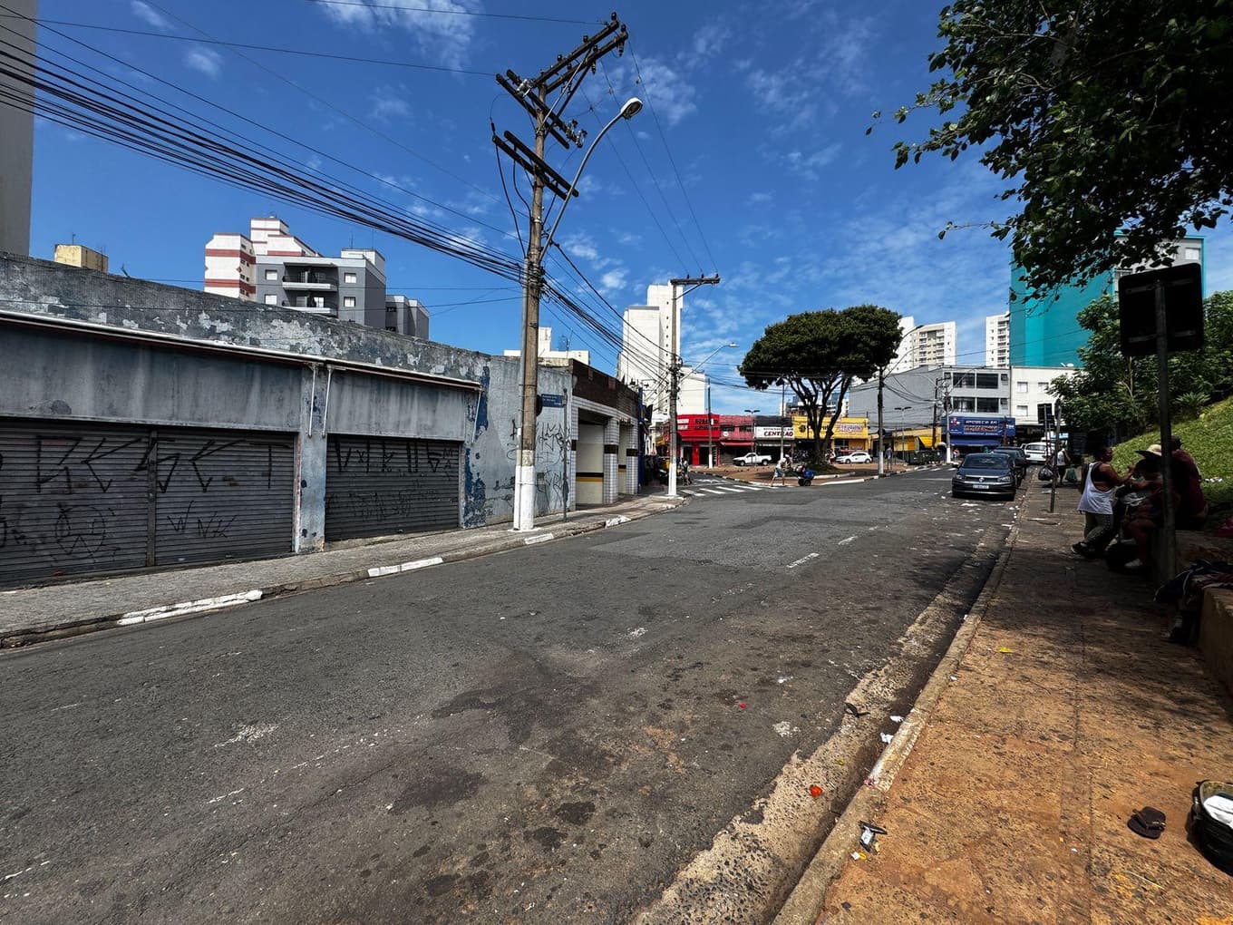 Foto 17 de 28: Apartamento em leilão em Campinas - SP — Apto 95m², Ocupado, 1 Box no Centro em Campinas/SP