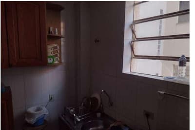 Foto 5 de 9: Apartamento em leilão em Ponta Grossa - PR, bairro Jardim Carvalho — Direitos que o executado possui sobre o Apartamento nº 17 tipo E, 2º pavimento, bloco 23, do Centro Habitacional Monteiro Lobato - O imóvel está localizado na Rua Vereador Ernani Batista Rosas, 3131, Jardim Carvalho, Ponta Grossa/PR