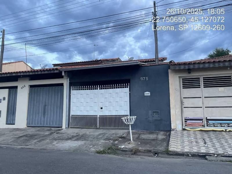 Foto 1 de 9: Casa em leilão em Lorena - SP, bairro Santa Terezinha — Casa 64m² com Terreno 186m² | Lorena-SP | Santa Terezinha - Próx. ao Eco Valle Shopping - Financiamento até 420 Meses!