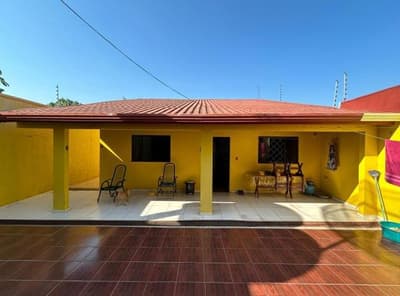 Foto 12 de 29: Casa em leilão em Ji-paraná - RO — Casa com 2 quartos (1 suíte) com área de 232,50m² - Nova Brasília, Ji-Paraná/RO