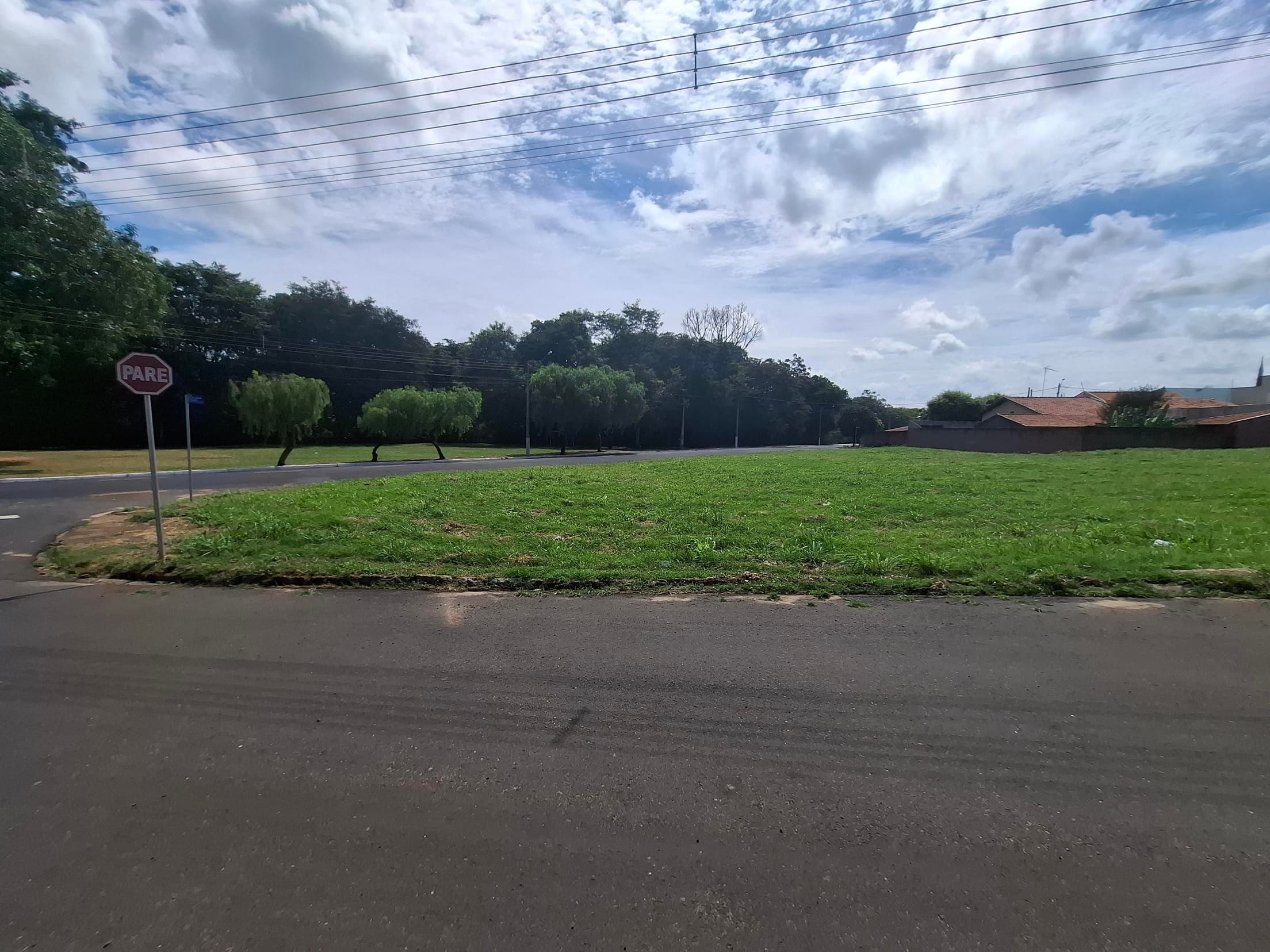 Foto 2 de 10: Terreno em leilão em Mirassol - SP — TERRENO DE 461m² LOCALIZADO NO PQ. RES. CELINA DALUL, MIRASSOL/SP | MATRICULA 26.051
