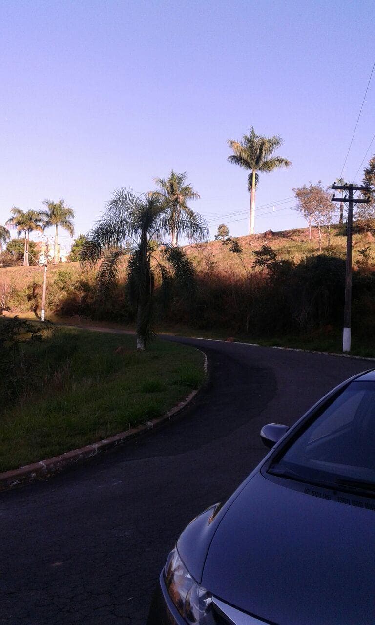 Foto 18 de 18: Terreno em leilão em Lindóia - SP — Lote de Terreno com 560,50m2, Cond. Mirante do Lago em Lindóia-SP
