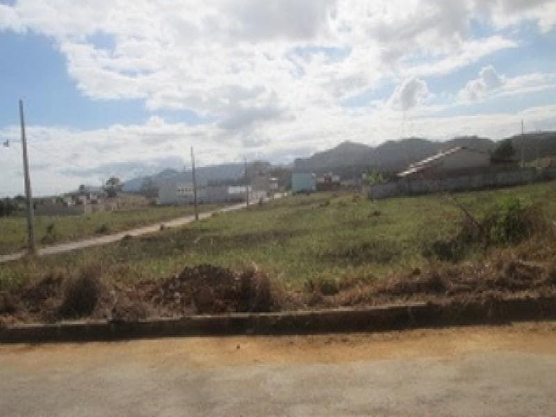 Foto 5 de 5: Terreno em leilão em Pingo-d'água - MG, bairro São Sebastião — Lote, Pingo d'Água / MG