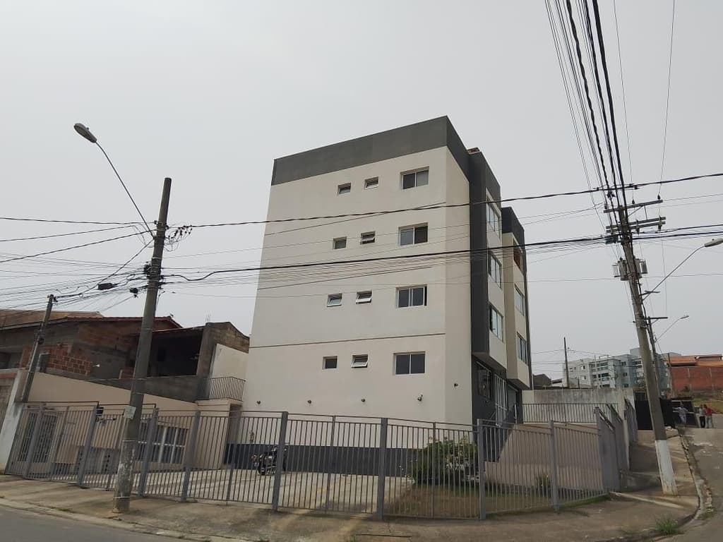 Foto 8 de 8: Apartamento em leilão em Guaratinguetá - SP — Apto. 85m², 1 vaga, Village Santana, Guaratinguetá/SP - Ocupado