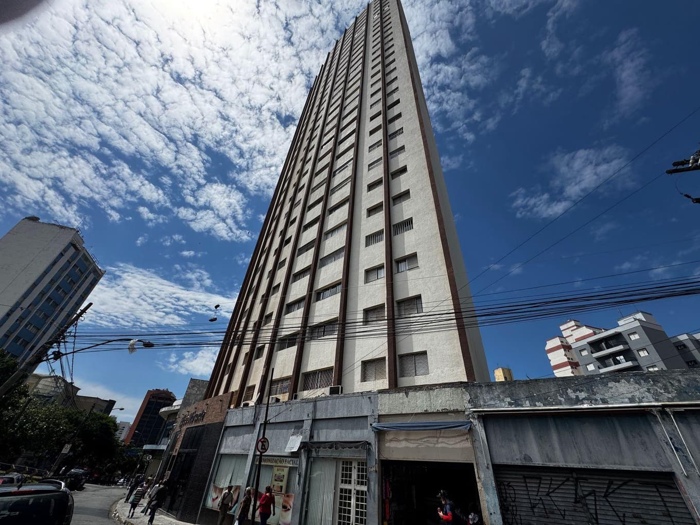 Foto 7 de 28: Apartamento em leilão em Campinas - SP — Apto 95m², Ocupado, 1 Box no Centro em Campinas/SP