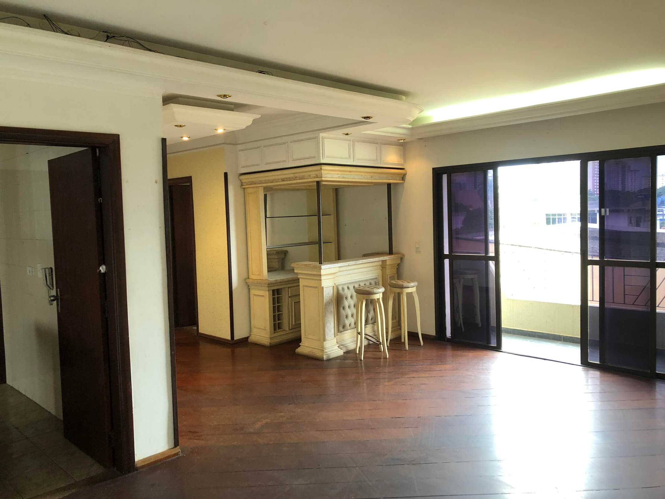 Foto 1 de 17: Apartamento em leilão em Santo André - SP — Apto. 127m² c/ 3 vagas, DESOCUPADO em Santo André/SP