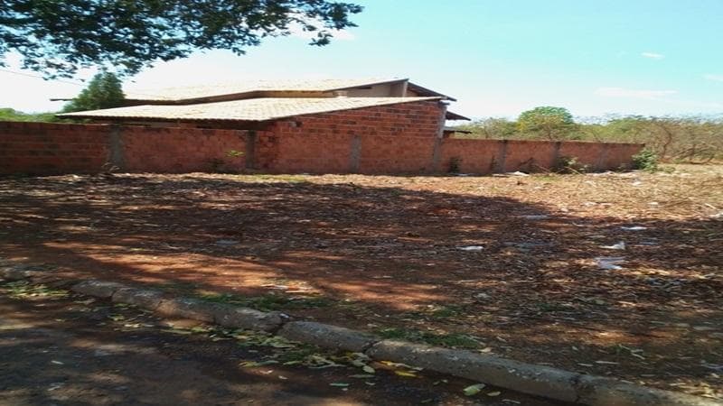 Foto 3 de 4: Terreno em leilão em Aquidauana - MS, bairro Vila Trindade — TERRENO URBANO (FRAÇÃO IDEAL DE 50%) | A.T 218 M² | SEM BENFEITORIAS - VILA TRINDADE | AQUIDAUANA/MS