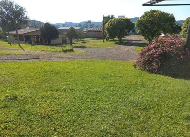 Foto 4 de 5: Terreno em leilão em Concórdia - SC — Parte ideal de 1/3 do imóvel, terreno de 10.254,53m² c benfeitoria de 340m², R Tancredo de Almeida Neves, 2837, São Cristóvão - Massa Falida de Mar Norte