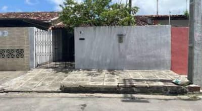 Foto 26 de 28: Casa em leilão em Maceió - AL, bairro Prado — Casa 129m² com Terreno 217m² | Maceió-AL | Prado | Financiamento até 420 Meses!
