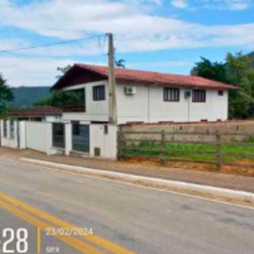 Foto 8 de 10: Terreno em leilão em Major Gercino - SC — IMÓVEL URBANO COM ÁREA TOTAL DE 660,000 m2- Em MAJOR GERCINO/SC