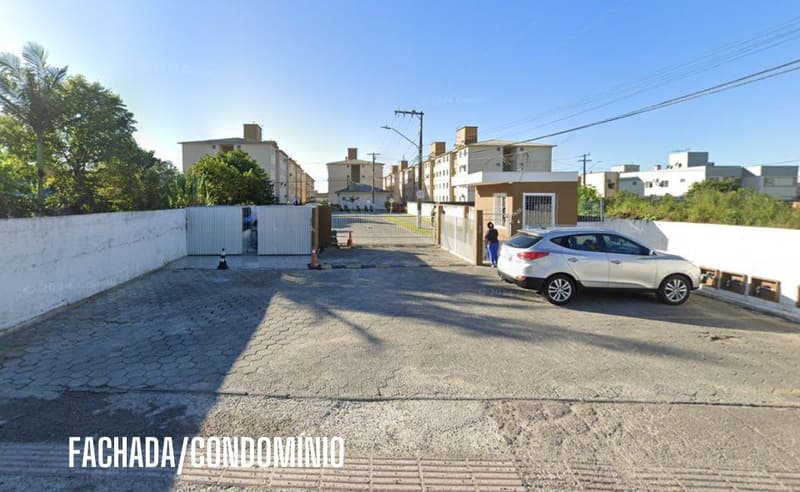 Apartamento em leilão em Palhoça - SC — Apartamento no Condomínio Marlene Moreira Pierri em Palhoça/SC
