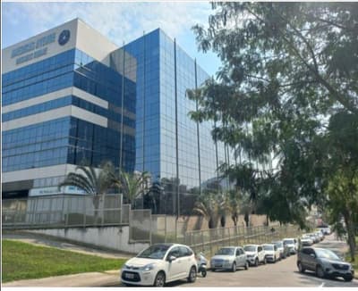 Foto 1 de 2: Comercial em leilão em Rio De Janeiro - RJ, bairro Barra da Tijuca — Sala comercial, Ocupado, 113.0 m2, RIO DE JANEIRO / RJ