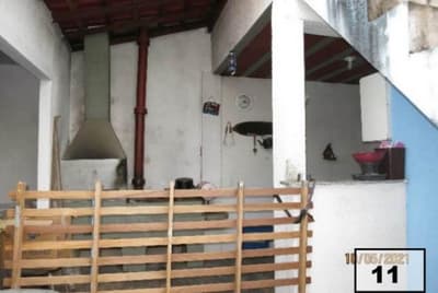 Foto 12 de 14: Casa em leilão em São Carlos - SP — Casa, A.T. 172m², A.C. 155m², 3 dorms, Res. Américo Alves Margarido