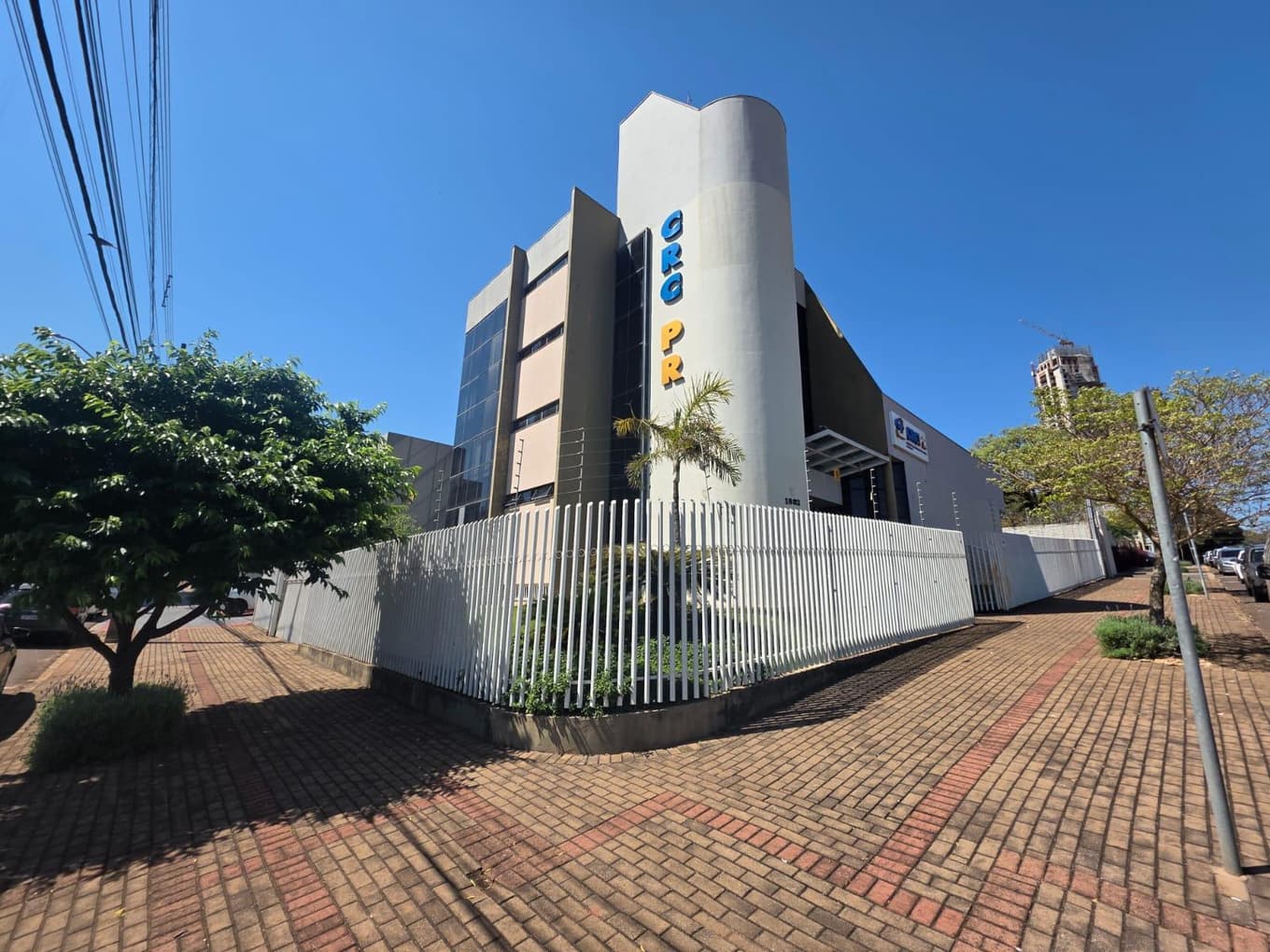 Foto 9 de 122: Comercial em leilão em Cascavel - PR — EDIFÍCIO COMERCIAL (CASCAVEL) E BENS MÓVEIS