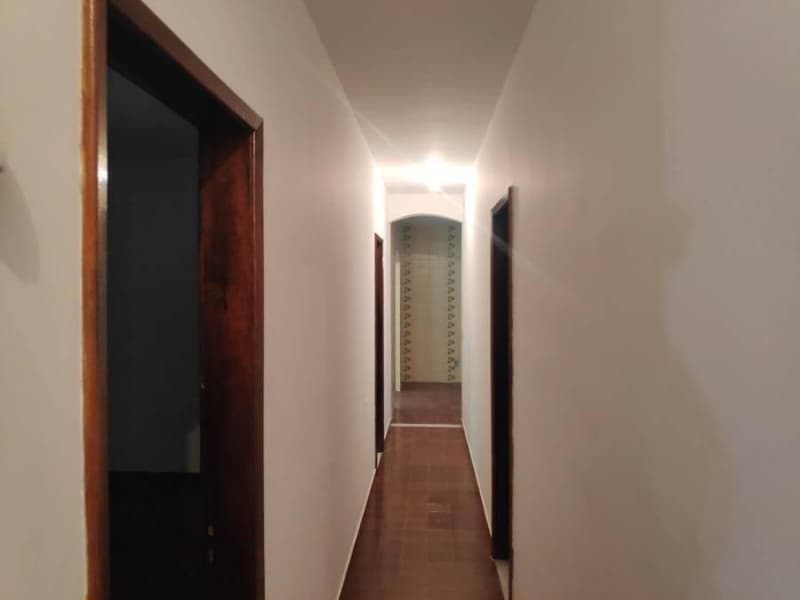 Foto 11 de 22: Casa em leilão em Maricá - RJ, bairro Loteamento Praia dos Lagos — Casa 242m² com Terreno 480m² | Maricá-RJ | Loteamento Praia dos Lagos - 3 Dormitórios e Piscina - Financiamento até 420 Meses!
