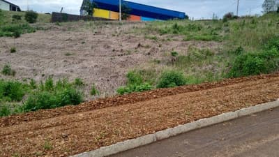 Foto 5 de 5: Terreno em leilão em Saudades - SC, bairro Saudades — LOTE URBANO Nº 05 DA QUADRA Nº 122, LOCALIZADO EM SAUDADES/SC ÁREA DE 480,10M²