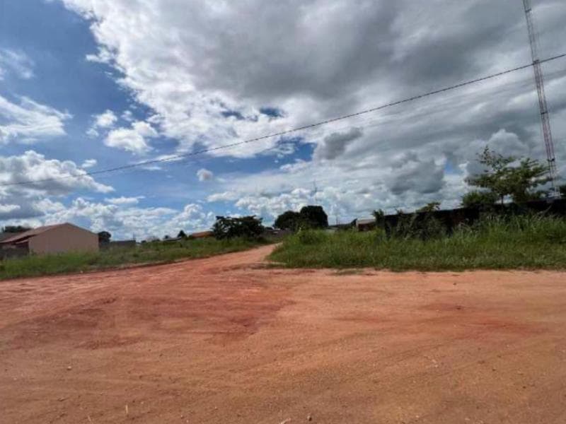 Foto 2 de 3: Terreno em leilão em Cerejeiras - RO, bairro José de Anchieta — Lote, 450.0 m2, Cerejeiras / RO