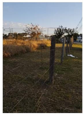 Foto 7 de 10: Terreno em leilão em Curitiba - PR, bairro Umbará — Terreno com área de 110.260,75m² localizado no bairro Umbará em Curitiba - Paraná