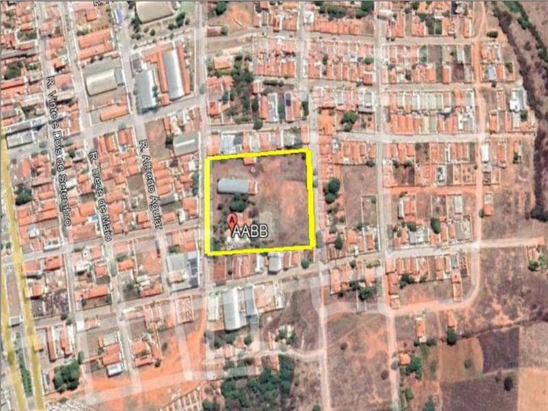 Terreno em leilão em Tanhaçu - BA — Outros, Desocupado, Tanhaçu / BA
