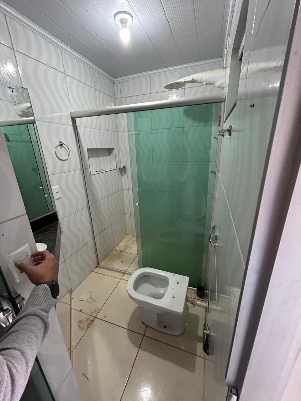 Foto 14 de 19: Comercial em leilão em Anápolis - GO, bairro Parque Brasília Ii Etapa — EDIFICAÇÃO RESIDENCIAL COMERCIAL EM 02 PAVIMENTOS | A.T. 300 M² E A.C 390,21M² | PARQUE BRASÍLIA II ETAPA | ANÁPOLIS/GO