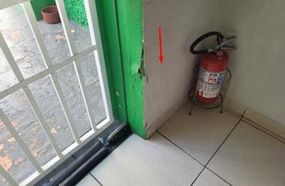 Foto 34 de 37: Comercial em leilão em Catanduva - SP — Imóvel Comercial, A.T. 572m², A.C. 341m², 9 salas, 2 recepções, 5 halls, garagem, Centro