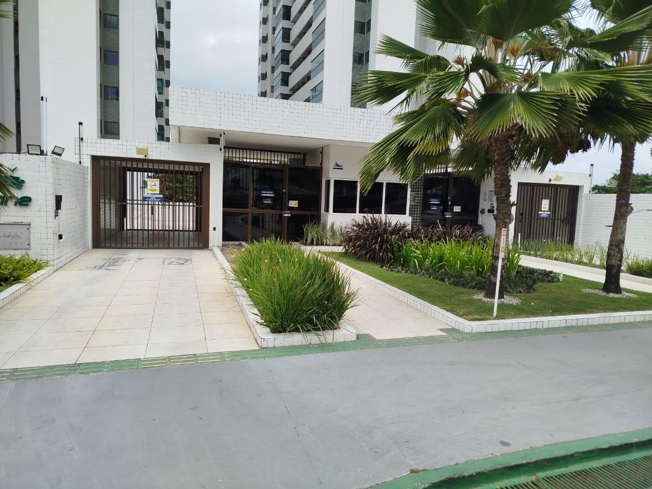Foto 2 de 8: Apartamento em leilão em Maceió - AL — Apto. 114m, Guaxuma, em Maceió/AL - Ocupado