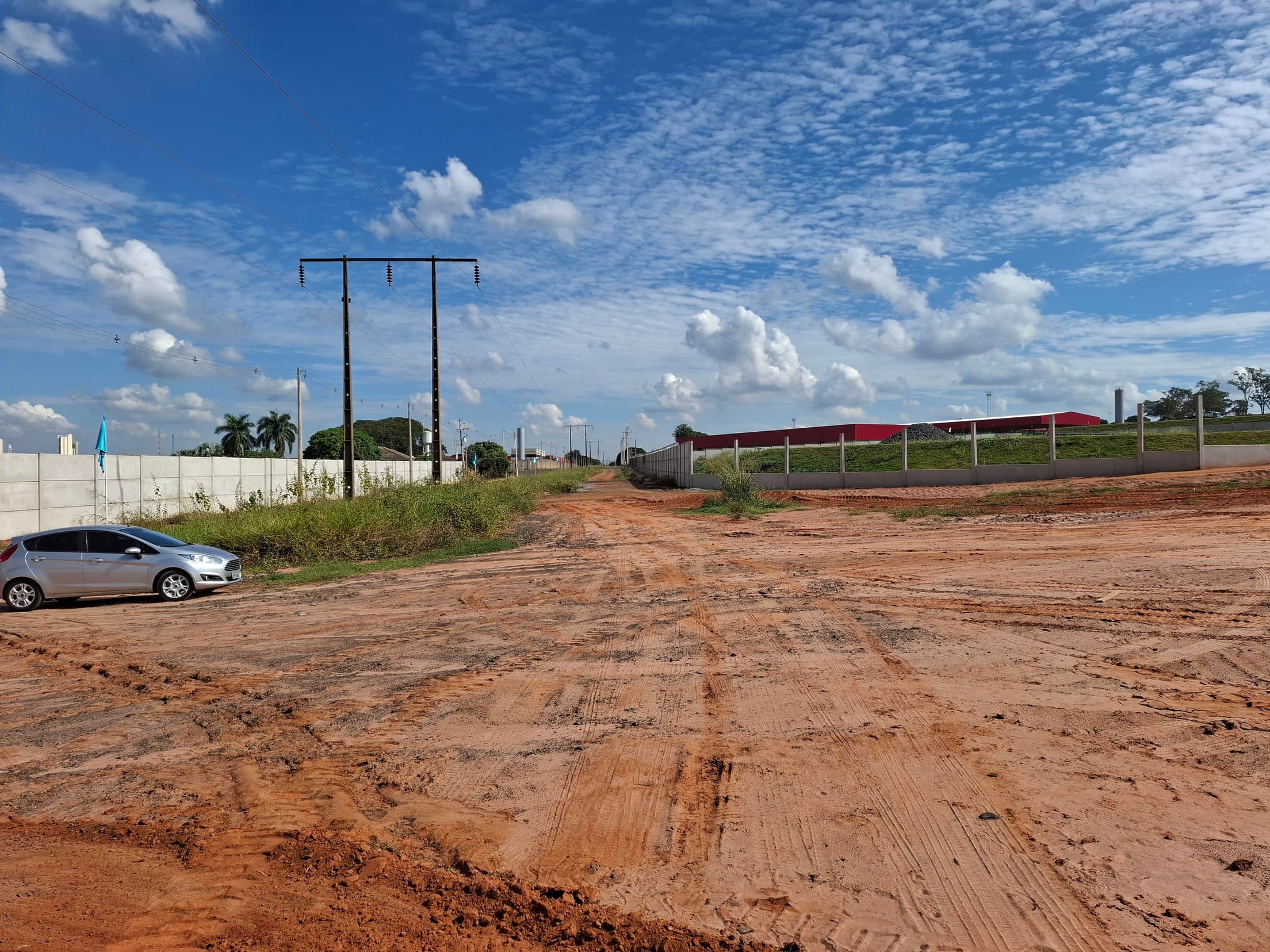 Foto 4 de 9: Terreno em leilão em Mirassol - SP — TERRENO INDUSTRIAL DE 20.200m² NA FAZENDA TRÊS BARRAS, MIRASSOL/SP | MATRICULA Nº 14.163