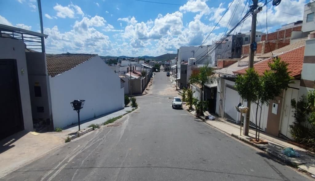 Foto 13 de 28: Casa em leilão em Governador Valadares - MG — 60.0 m2, GOVERNADOR VALADARES / MG