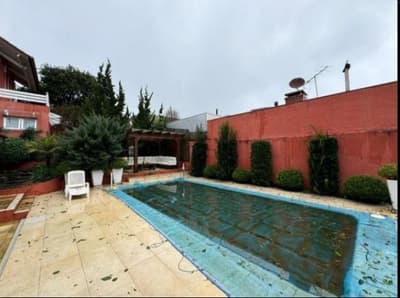 Foto 3 de 38: Casa em leilão em Bento Gonçalves - RS, bairro Jardim Glória — 1620.0 m2, BENTO GONÇALVES / RS