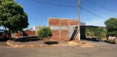 Terreno em leilão em Perobal - PR, bairro Jardim Madrid — TERRENO URBANO COM ÁREA DE 261,04m2., EM PEROBAL-PR