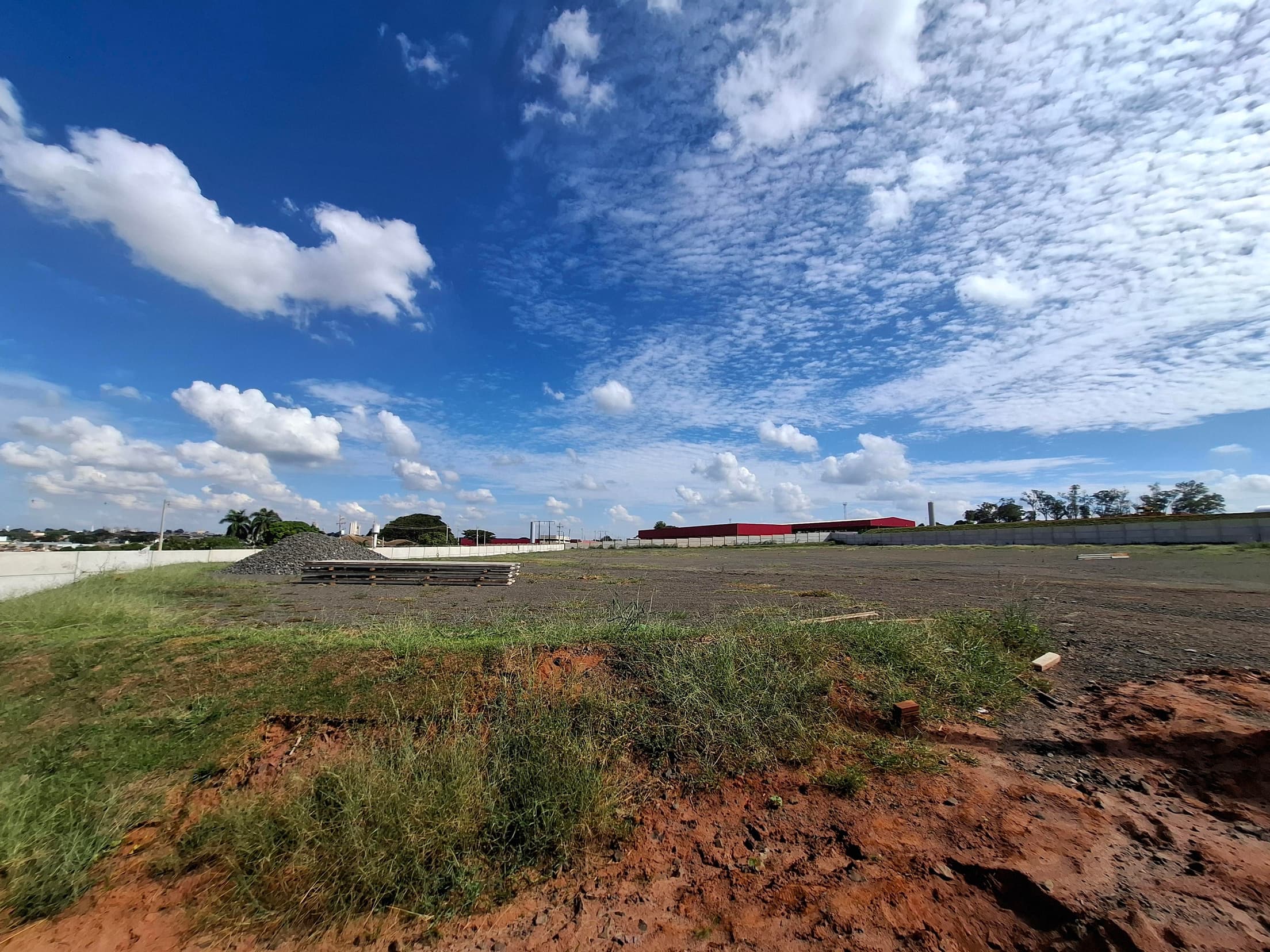Foto 9 de 9: Terreno em leilão em Mirassol - SP — TERRENO INDUSTRIAL DE 20.200m² NA FAZENDA TRÊS BARRAS, MIRASSOL/SP | MATRICULA Nº 14.163