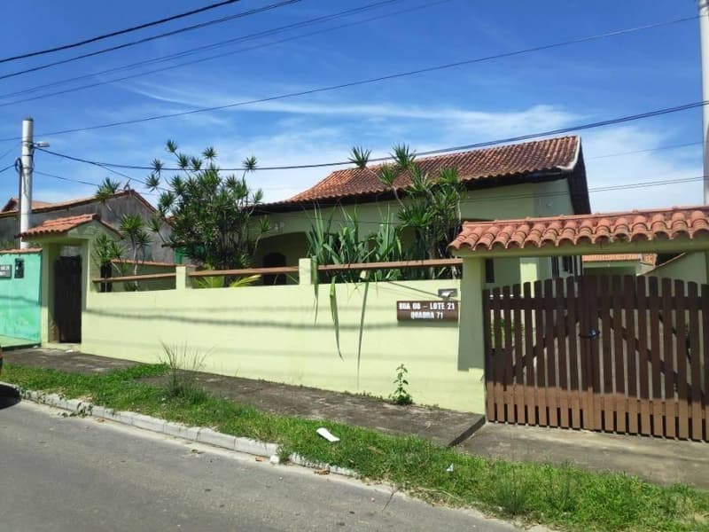 Foto 1 de 22: Casa em leilão em Maricá - RJ, bairro Loteamento Praia dos Lagos — Casa 242m² com Terreno 480m² | Maricá-RJ | Loteamento Praia dos Lagos - 3 Dormitórios e Piscina - Financiamento até 420 Meses!