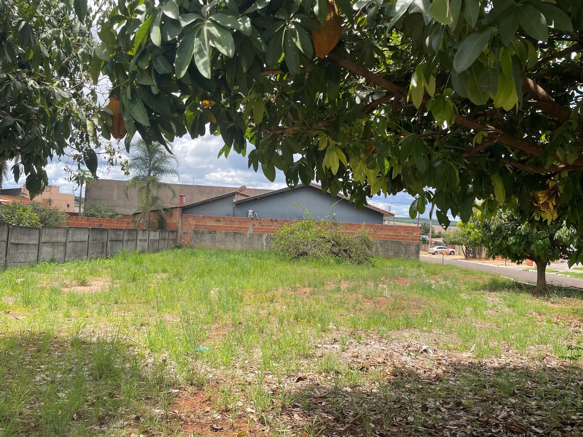 Foto 3 de 3: Terreno em leilão em Paraíso Das Águas - MS, bairro Centro — TERRENO URBANO DE ESQUINA | A.T. 466,55M² - LOT. PATRIMÔNIO DO PARAÍSO EM PARAÍSO DAS ÁGUAS MS